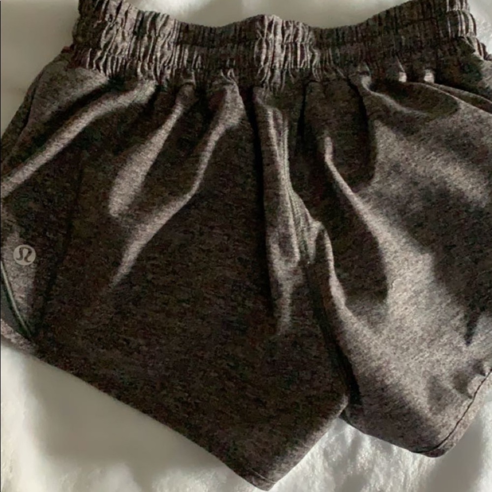 Lululemon Shorts - Hotty Hot Grey